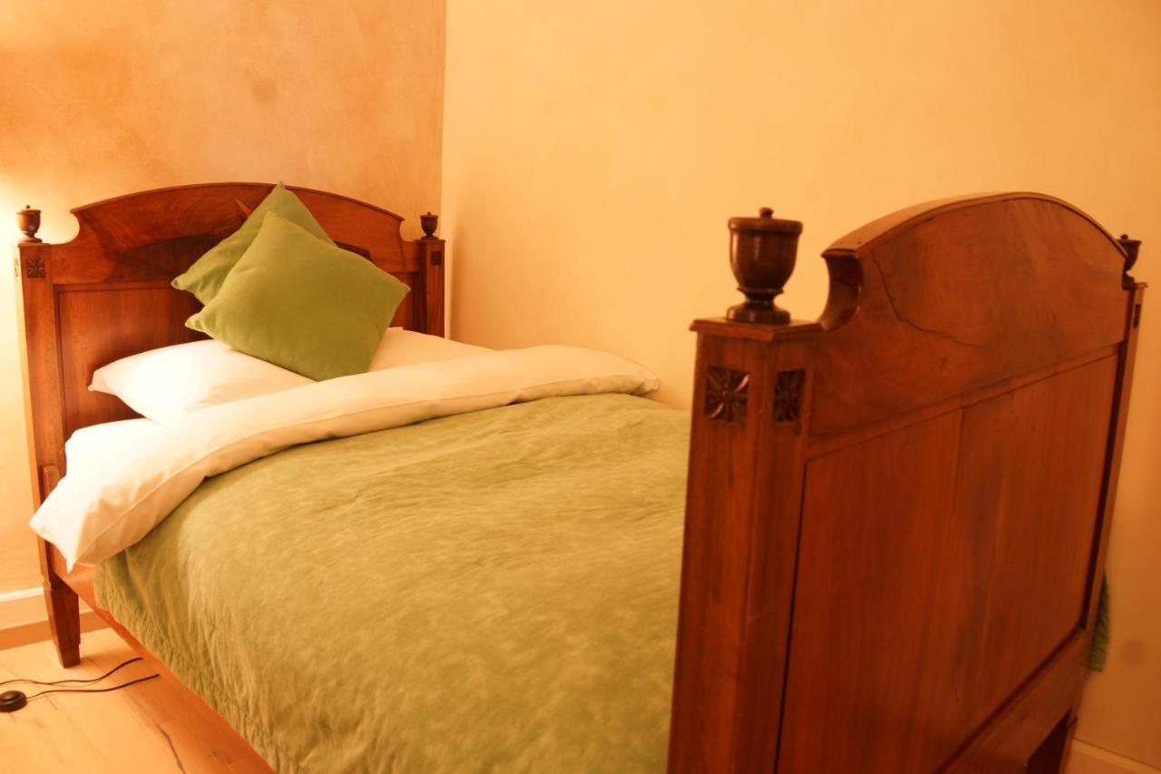 Maison Junod Romainmotier Extérieur photo