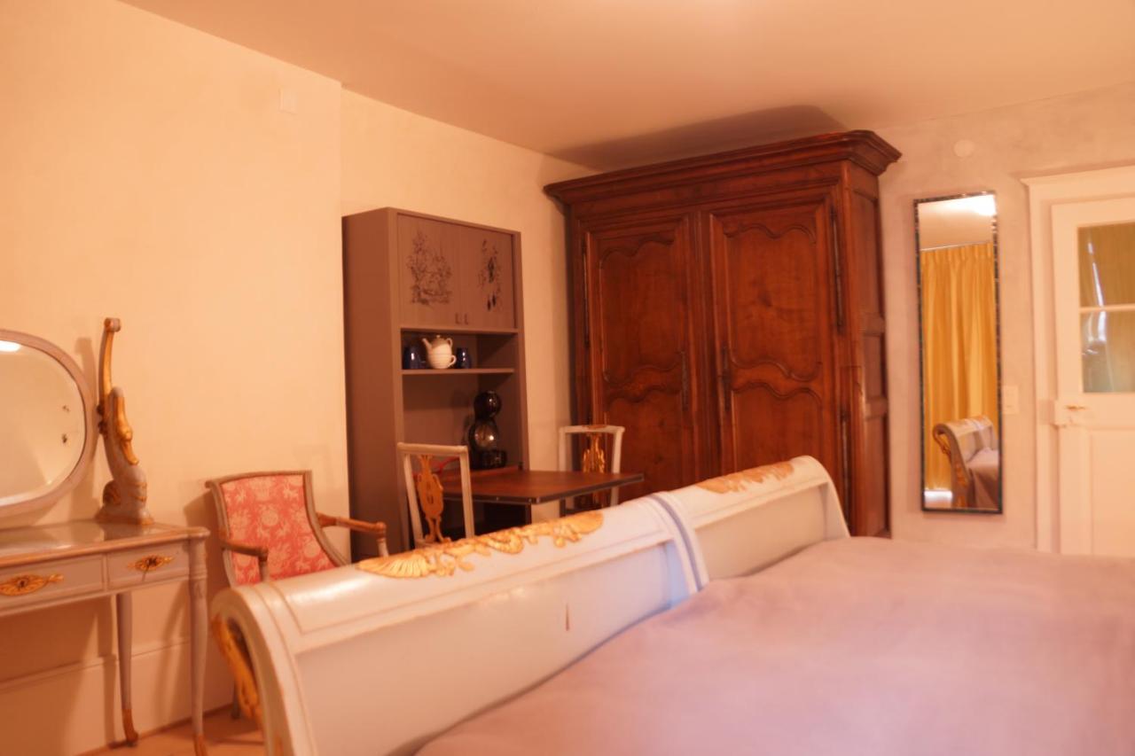Maison Junod Romainmotier Extérieur photo
