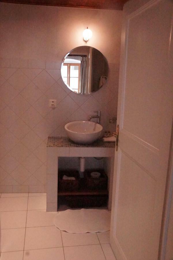 Maison Junod Romainmotier Extérieur photo